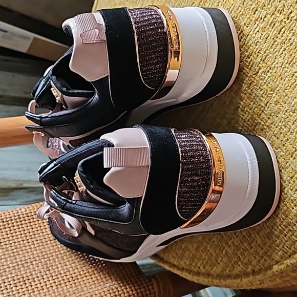 Unworn New Michael Kors Georgie Leather and Glitter Chain-Mesh Trainer 10m - Picture 4 of 10